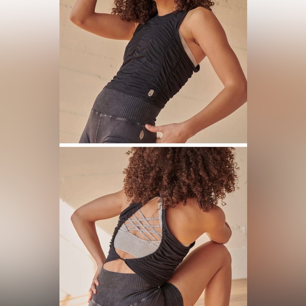 We the Free black top Medium NWT